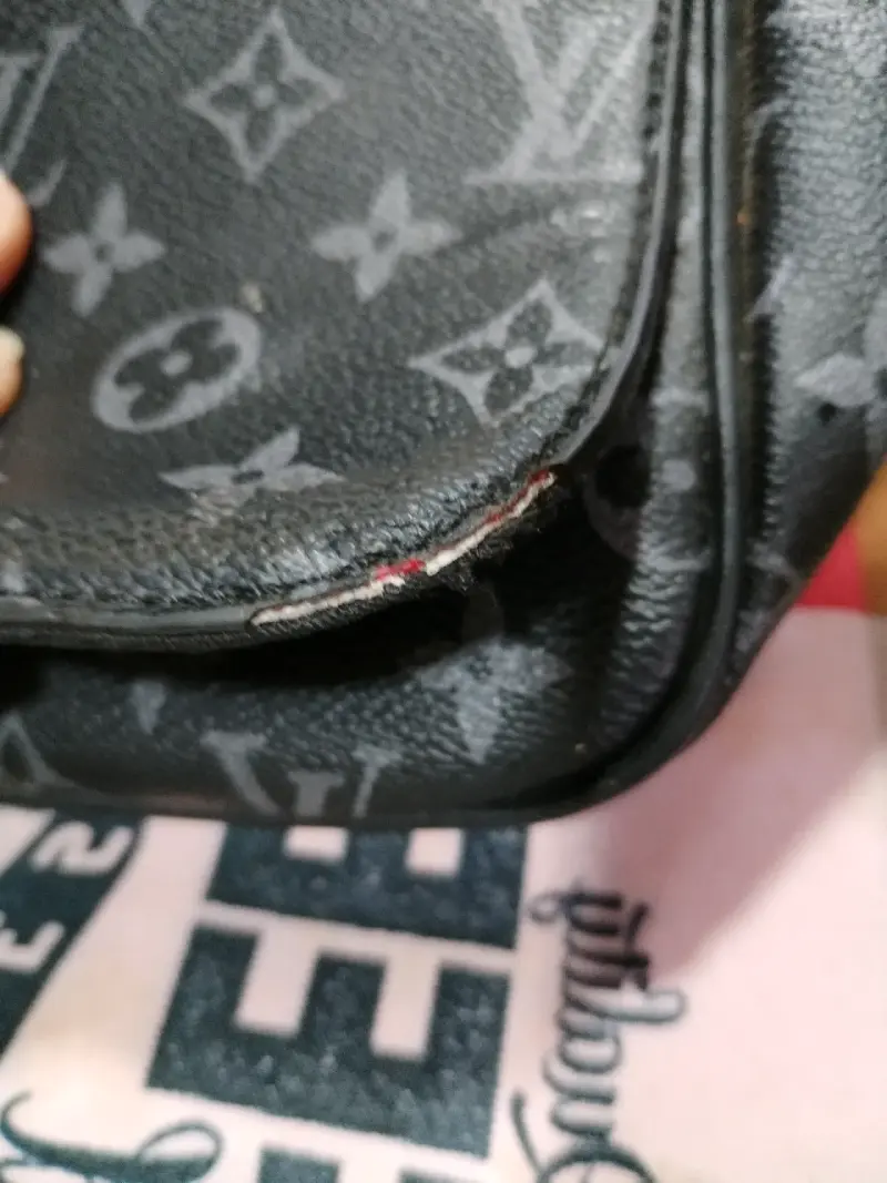 Bolso Louis Vuitton monograma negro - 3