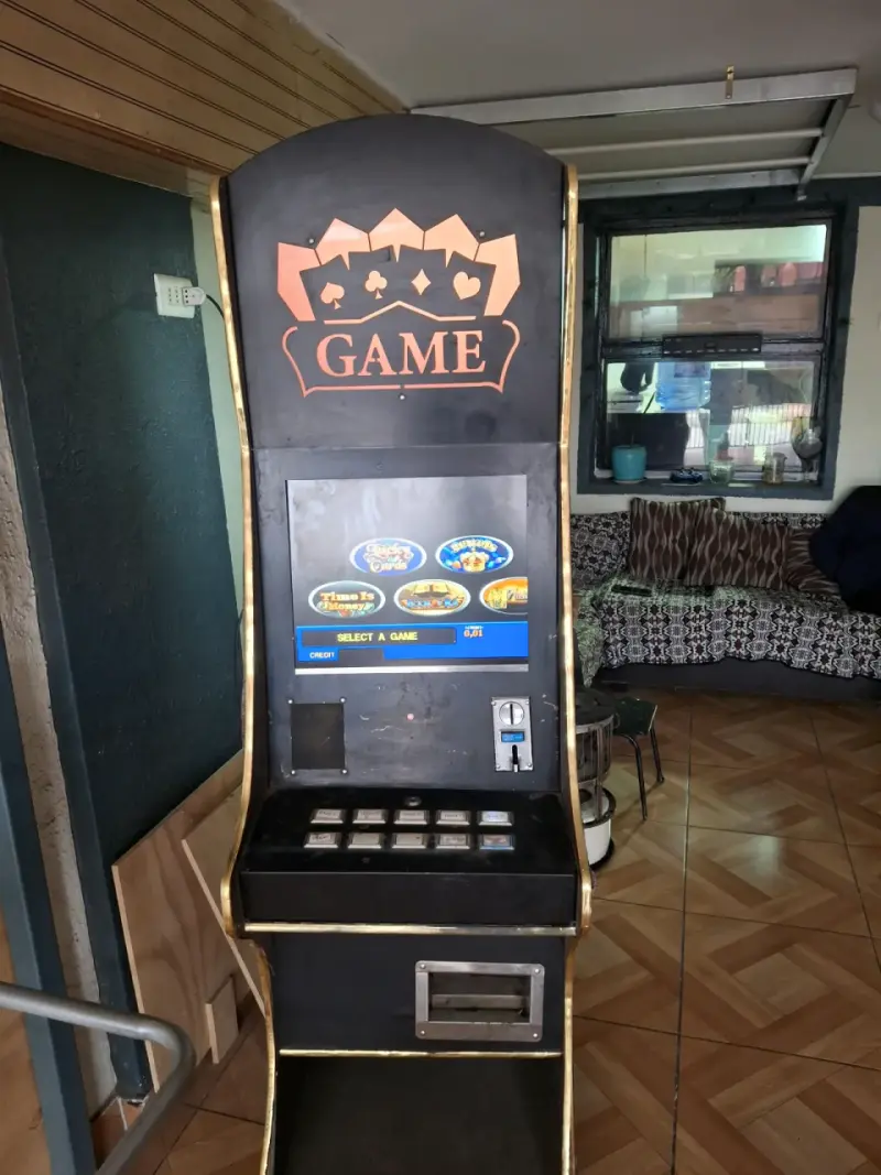 Máquina tragamonedas de juego arcade