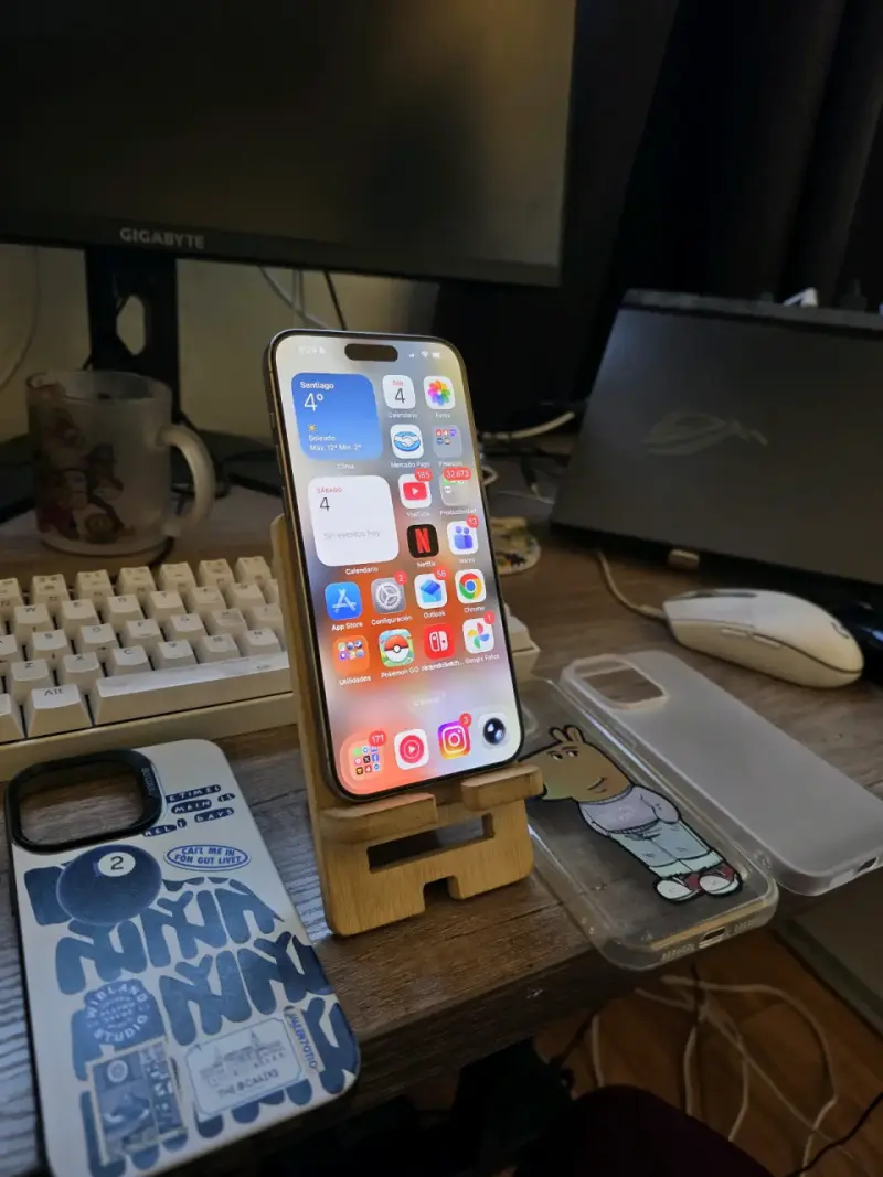 iPhone 15 pro max 250 - 4