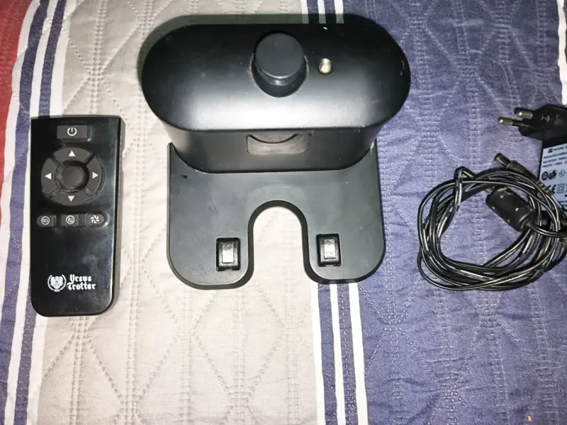 Robot aspiradora con accesorios ursus trotter - 3