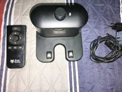 Robot aspiradora con accesorios ursus trotter - miniatura 3
