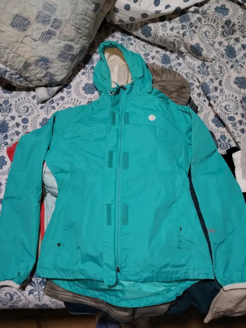 Chaqueta Mountain Gear impermeable con capucha - 1