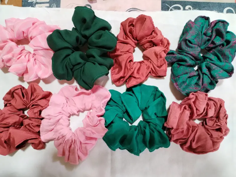 Set de coleteros de tela variados