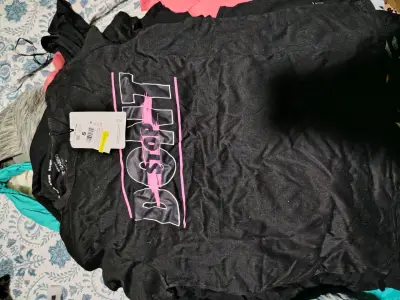 Lote de 3 polera con etiqueta + 2 americanino - miniatura 1