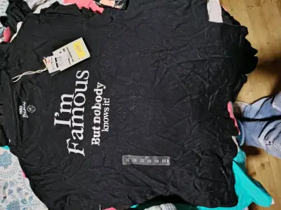 Lote de 3 polera con etiqueta + 2 americanino - miniatura 2