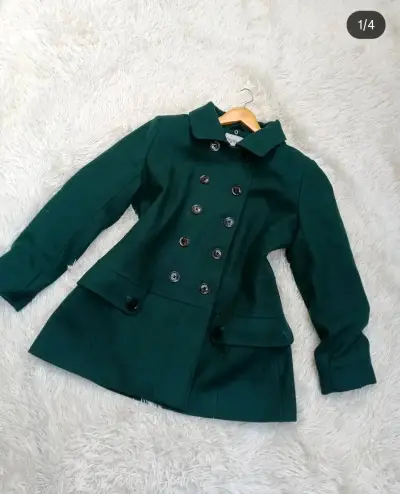 Abrigo verde oscuro de mujer - miniatura 3