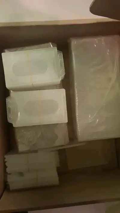 Caja de 140 porta credenciales verticales - miniatura 2