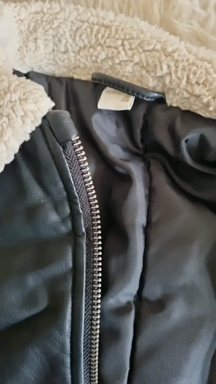 Chaqueta de cuero sintético con forro de lana - 6