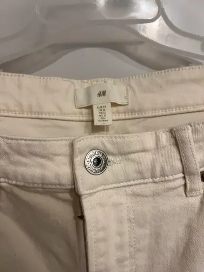 Pantalones blanco de mezclilla - miniatura 2