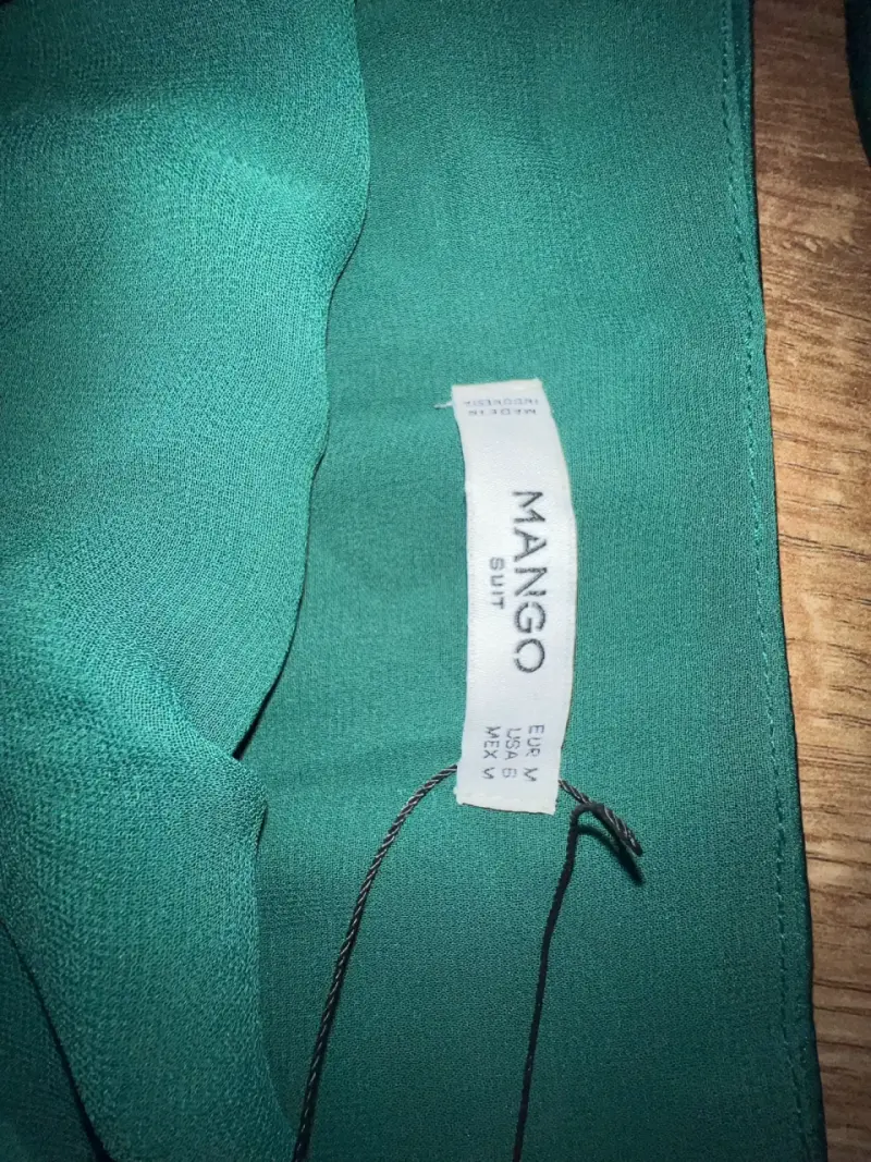 Vestido verde de un solo hombro elegante - 2