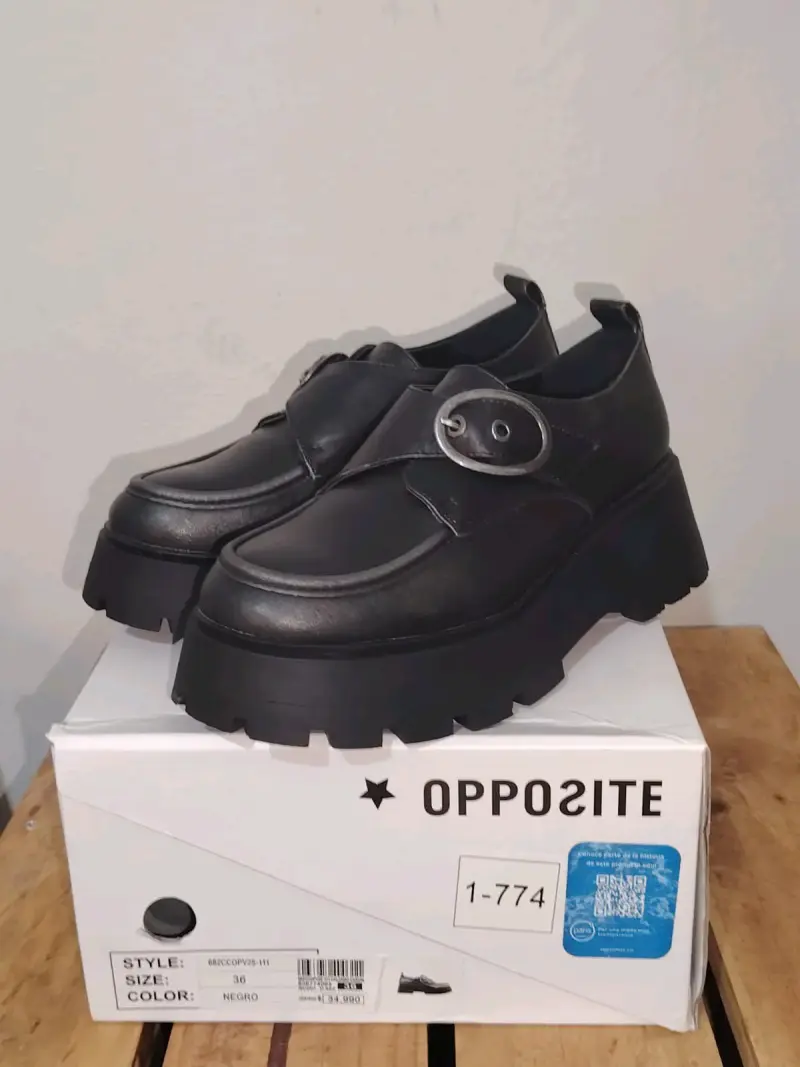 Zapatos de plataforma negros Opposite talla 36