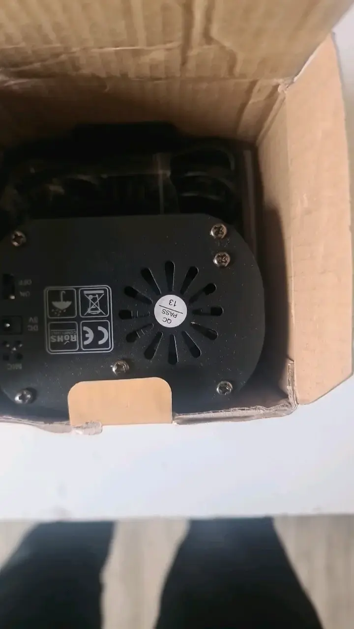 Luz Disco LED RGB Láser Proyector 60 Patrones - 2