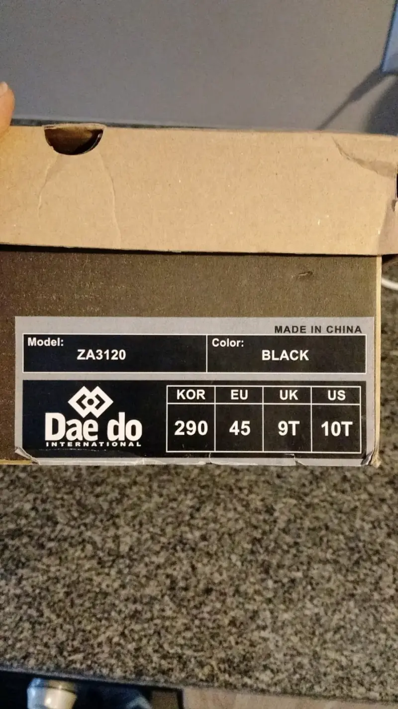 Zapatillas deportivas Daedo blancas y negras - 4