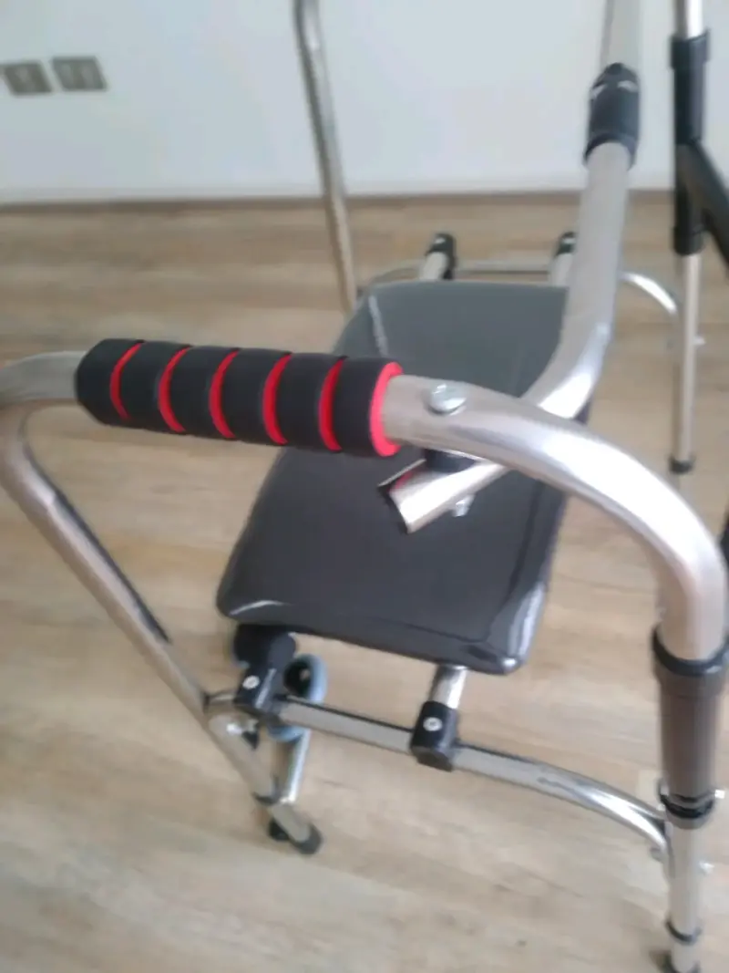 Andador plegable con asiento para adultos - 2