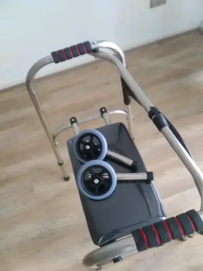 Andador plegable con asiento para adultos - miniatura 4
