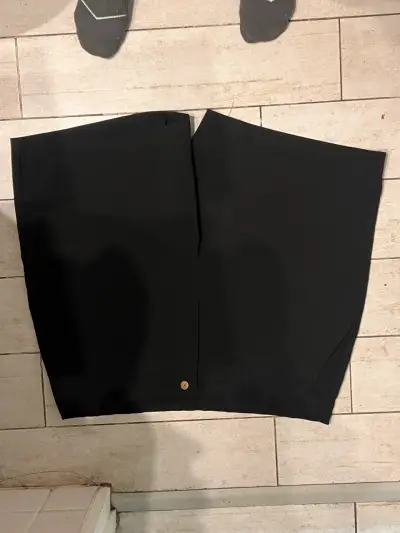 Shorts deportivos negros para hombre - miniatura 2