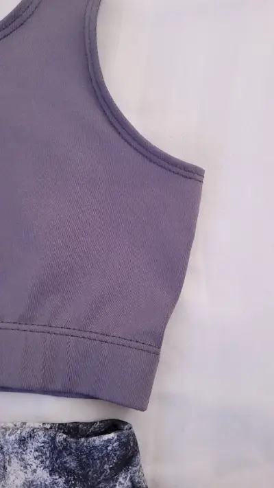 Conjunto deportivo top y falda short - miniatura 3