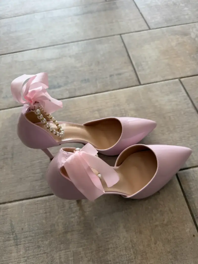 Zapatos de tacón rosa con lazo elegante - 5