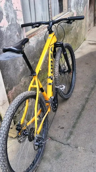 Bicicleta de montaña Forna Daxton naranja - miniatura 3