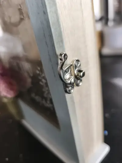 Caja decorativa para llaves - miniatura 2