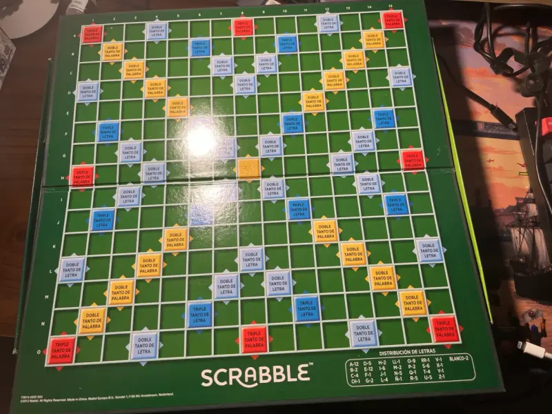 Juego de mesa Scrabble Original - 2