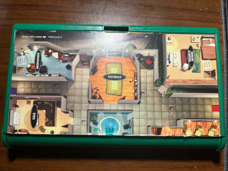 Juego Clue versión de viaje - 1