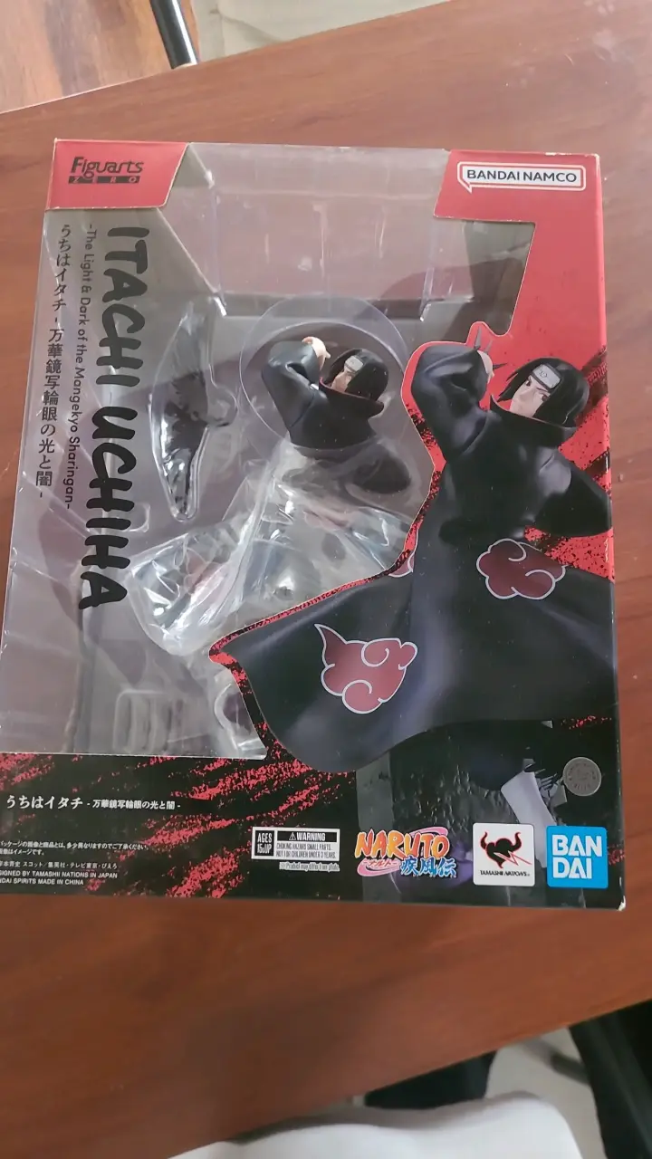 Figura Itachi Uchiha Bandai Namco