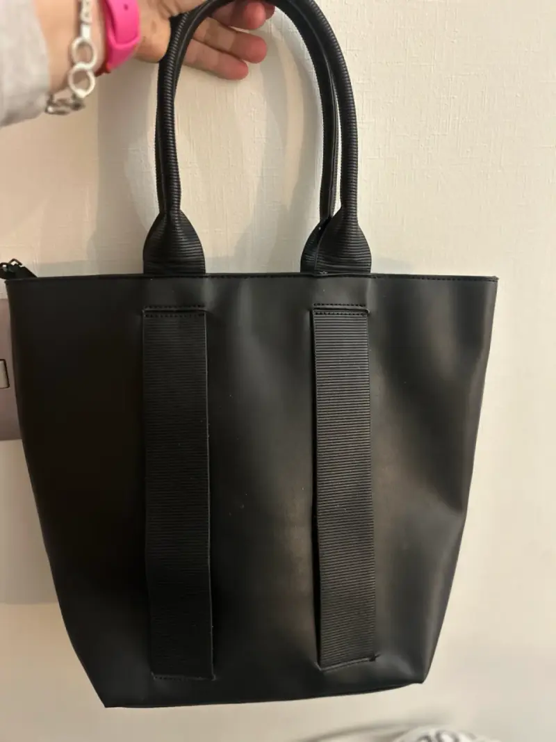 Bolso tote negro elegante Pollini - 1