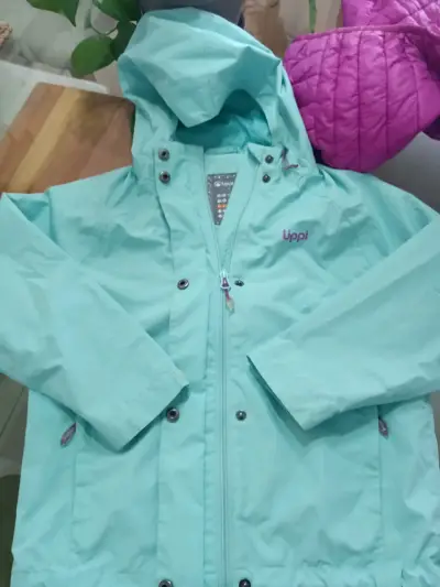 Chaqueta impermeable Upp azul claro - miniatura 1