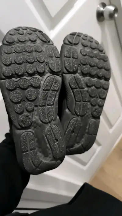 Zapatillas deportivas Under Armour negras - miniatura 3