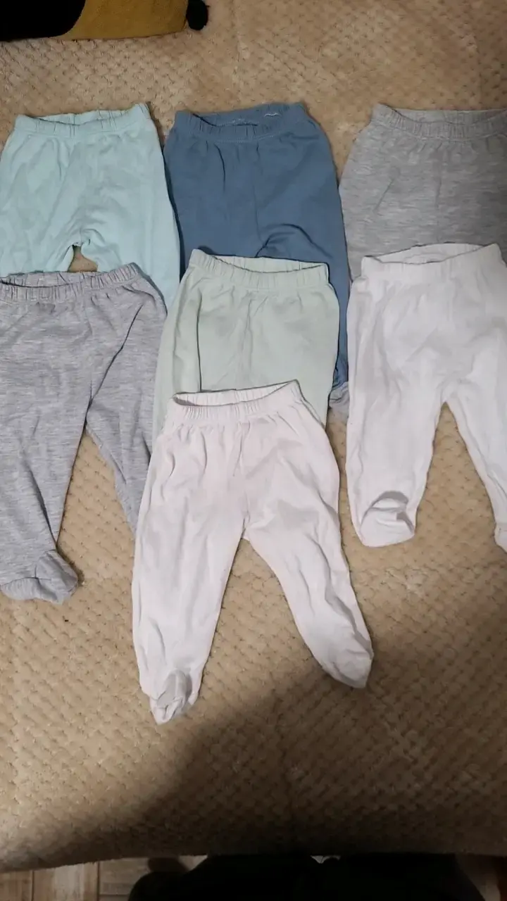 Lote de pantys de bebé en varios colores