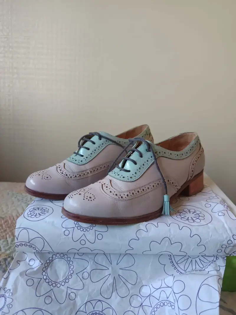 Zapatos Oxford bicolor de cuero - 2