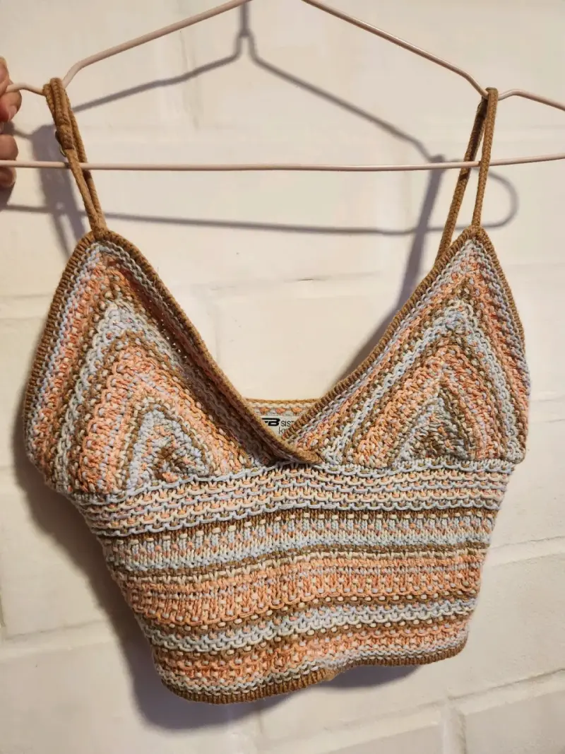 Top tejido a crochet multicolor - 1