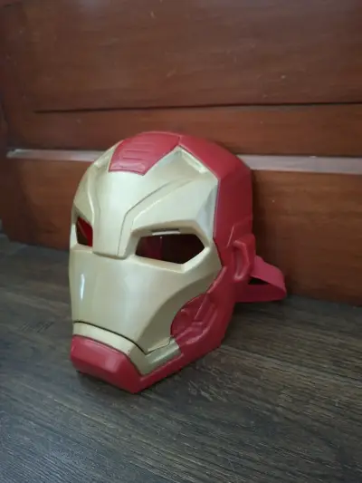 Máscara de Iron Man con sonido para disfraz - miniatura 1