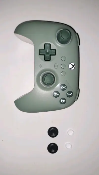 Controlador alámbrico 8BitDo para Xbox - miniatura 5