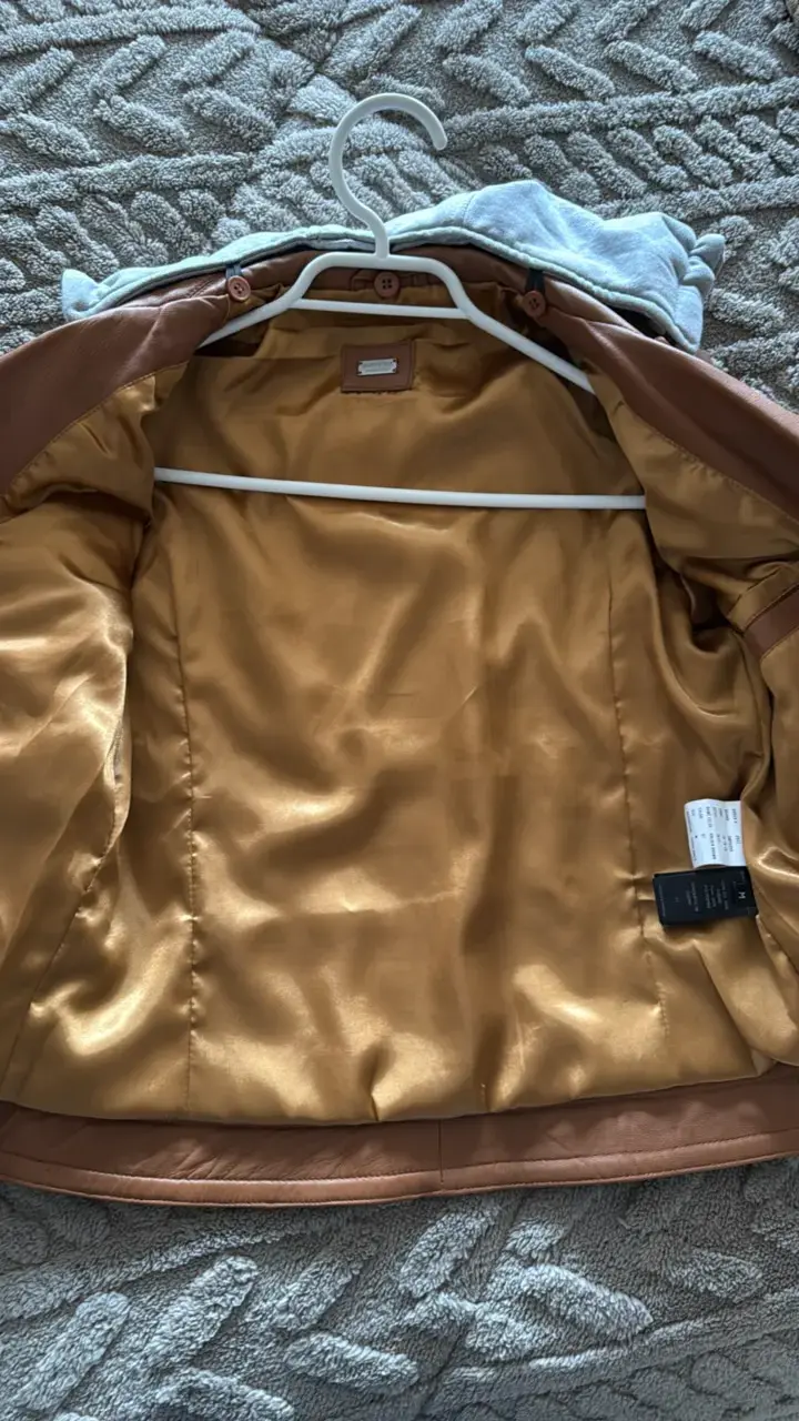 Chaqueta de cuero marrón con capucha desmontable - 6