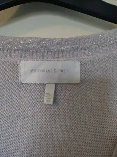 Suéter Victoria's Secret lila brillante - miniatura 1