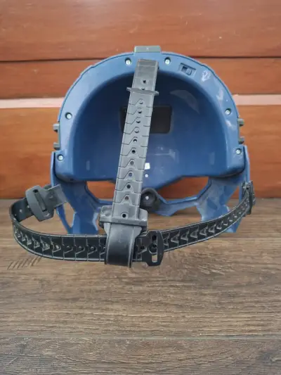 Casco de juguete Capitán América azul - miniatura 2