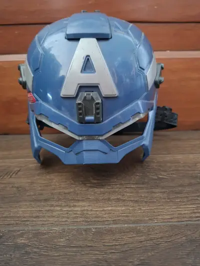 Casco de juguete Capitán América azul - miniatura 3