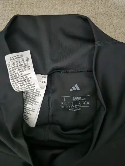 Calzas deportivas negros Adidas - miniatura 2