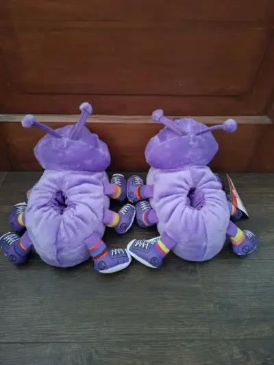 Pantuflas de cien pies peluche morado (talla 2-3) - miniatura 3