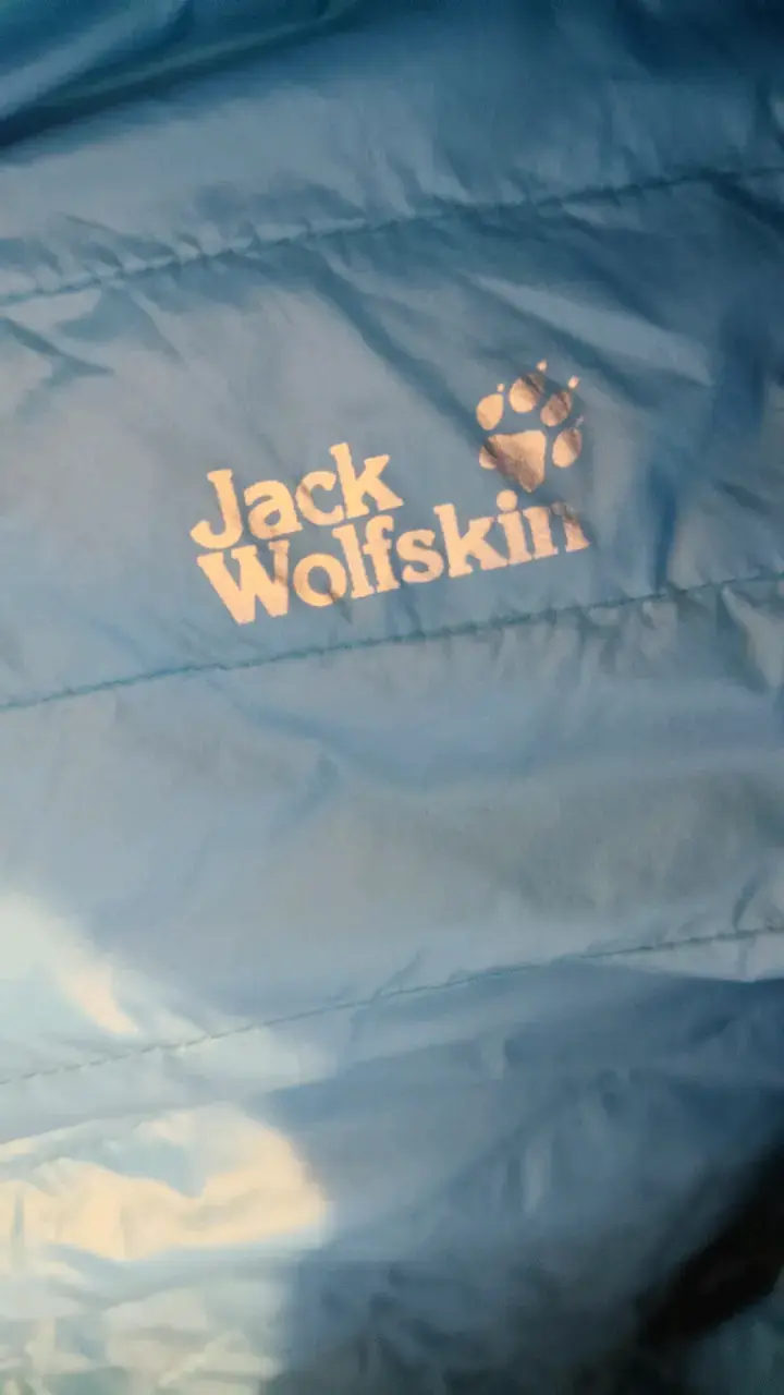 Chaqueta Jack Wolfskin azul acolchada - 4