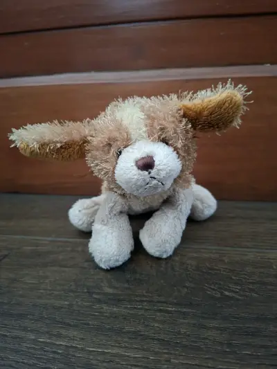 Peluche de perro suave y tierno - miniatura 1