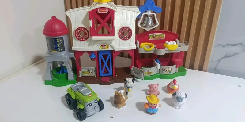 Granja de juguete Fisher-Price con figuras - 1