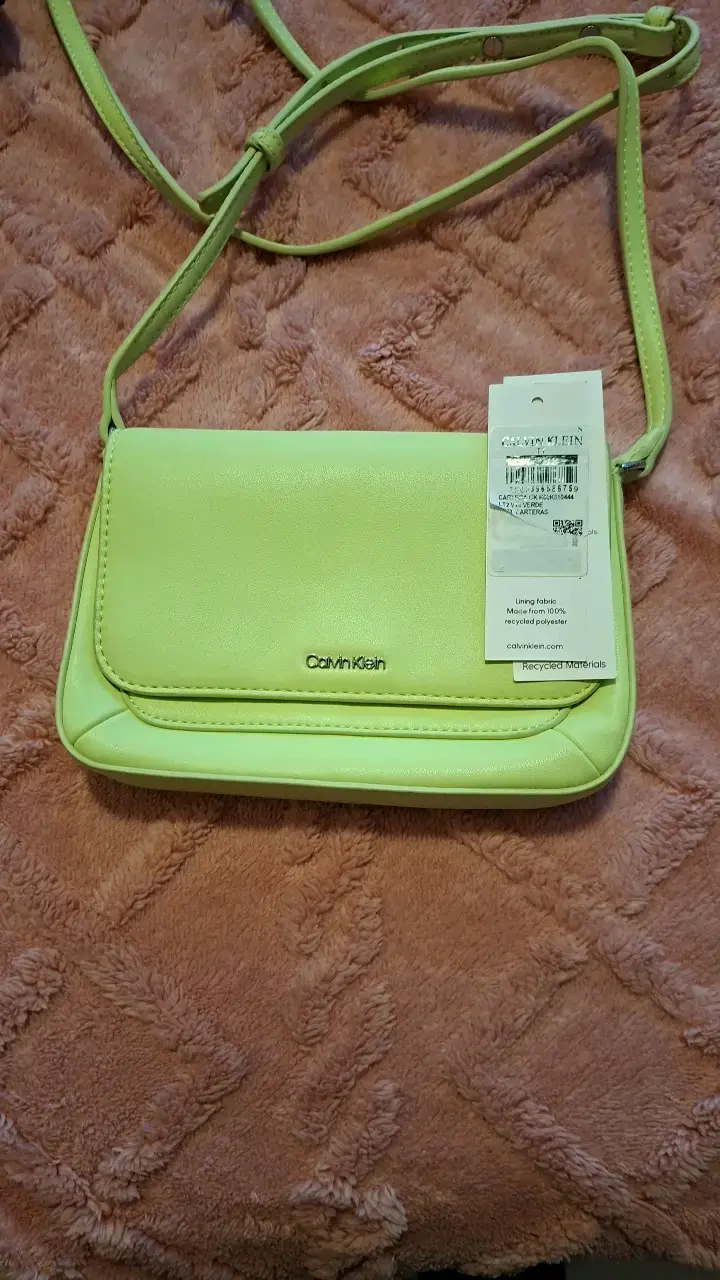 Cartera Calvin Klein verde neón nueva