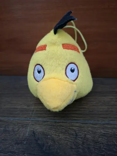 Peluches de Angry Bird amarillos y blancos - miniatura 2