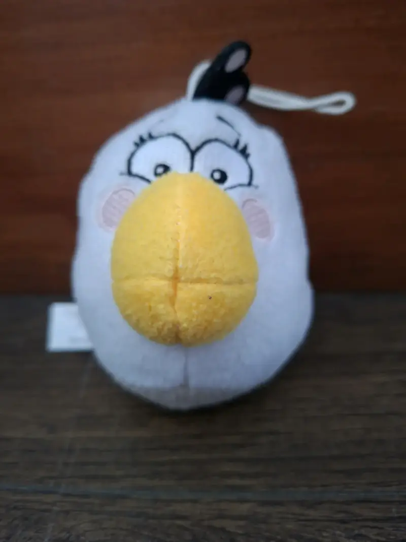 Peluches de Angry Bird amarillos y blancos - 3