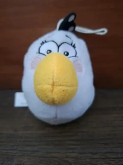 Peluches de Angry Bird amarillos y blancos - miniatura 3