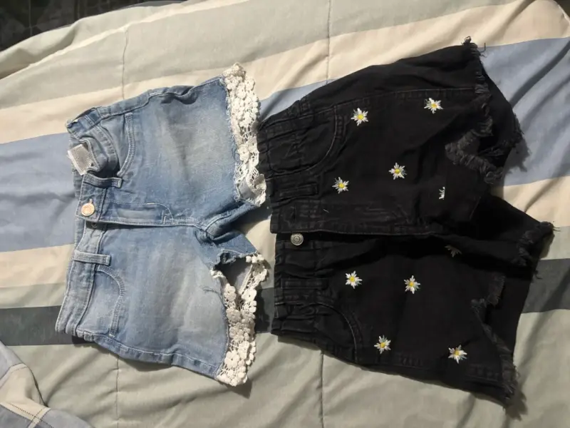 Pack de shorts de mezclilla con encaje y bordado - 1