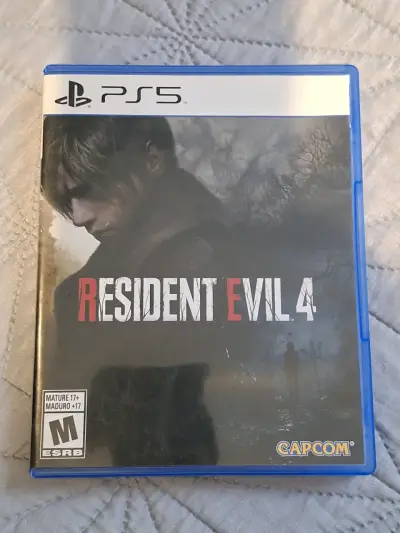 Resident Evil 4 para PS5 en buen estado - miniatura 1
